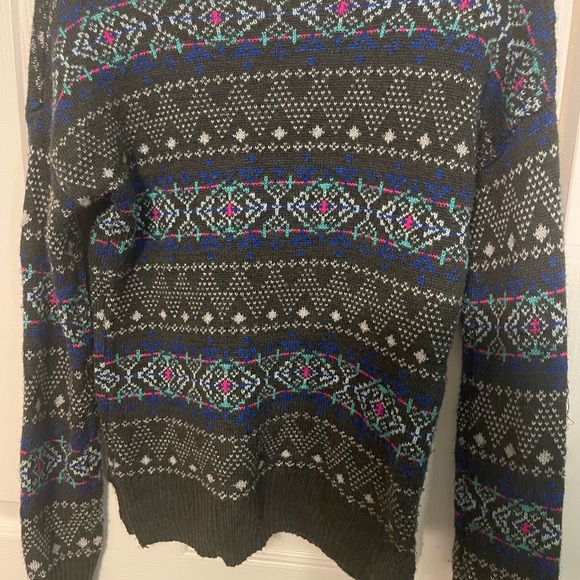 SO Fair Isle Sweater - Gray and Multicolor - Picture 4 of 4